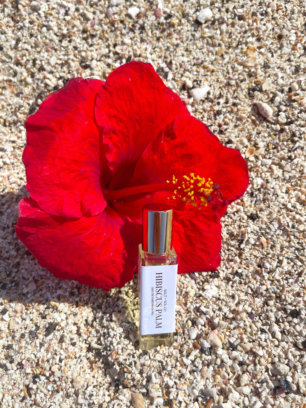 hibiscus palm Eau de Parfum with tropical floral and coconut scent